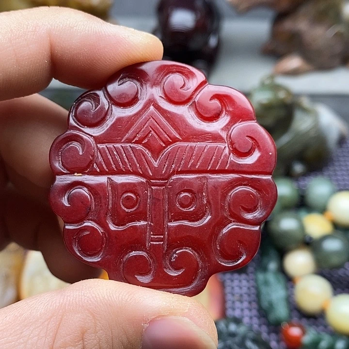 未镶嵌蛇纹石玉颈饰