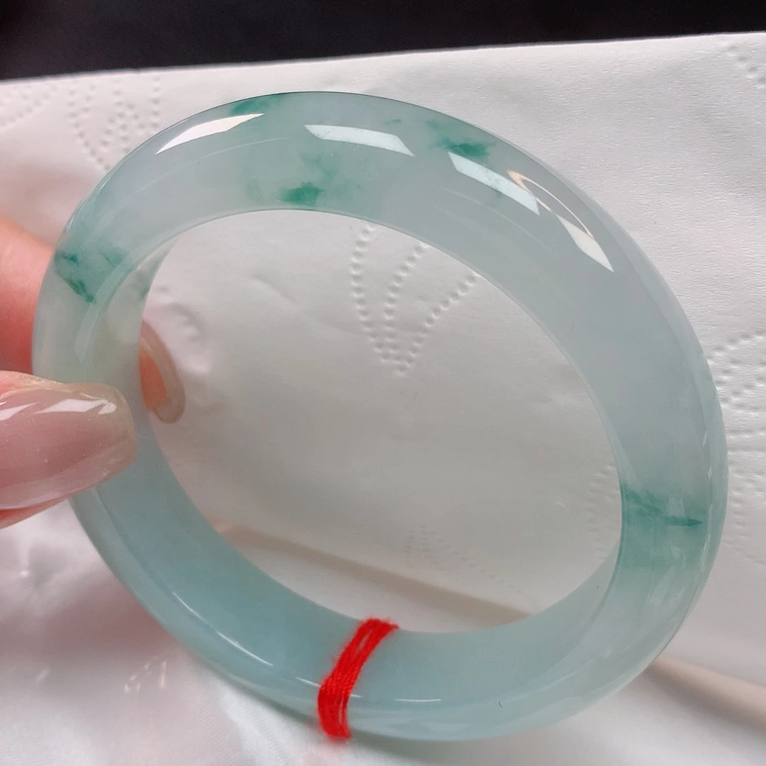 【闪购商品】未镶嵌手镯翡翠56+