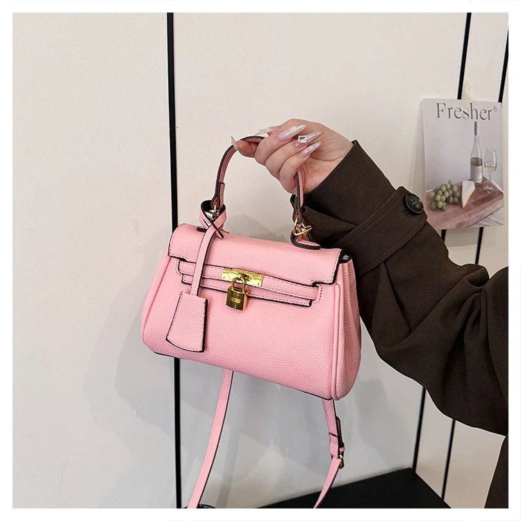 开播福利～～轻奢质感头层牛皮时尚百搭铂金高级手拎斜跨包