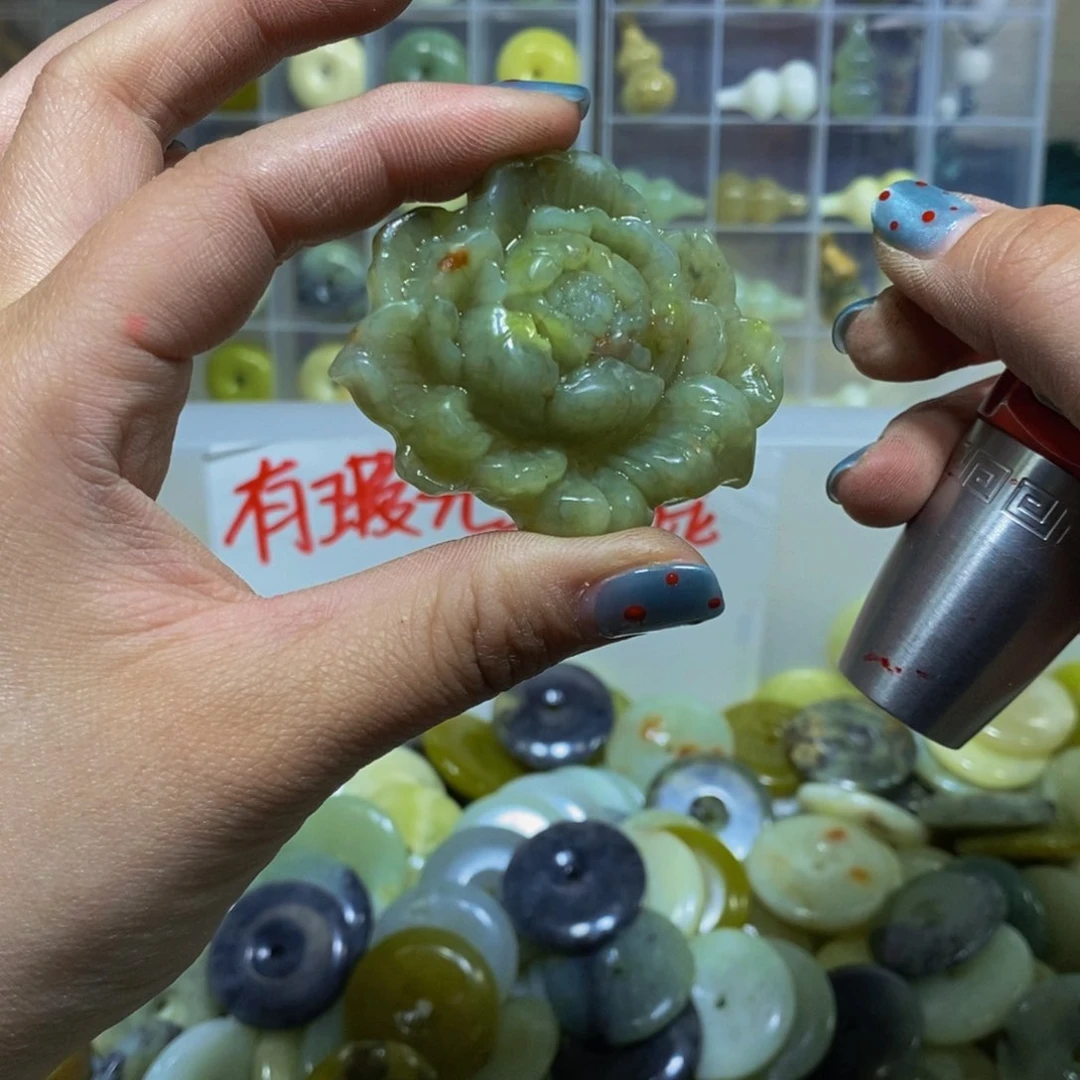 蛇纹石玉未镶嵌毛衣链138