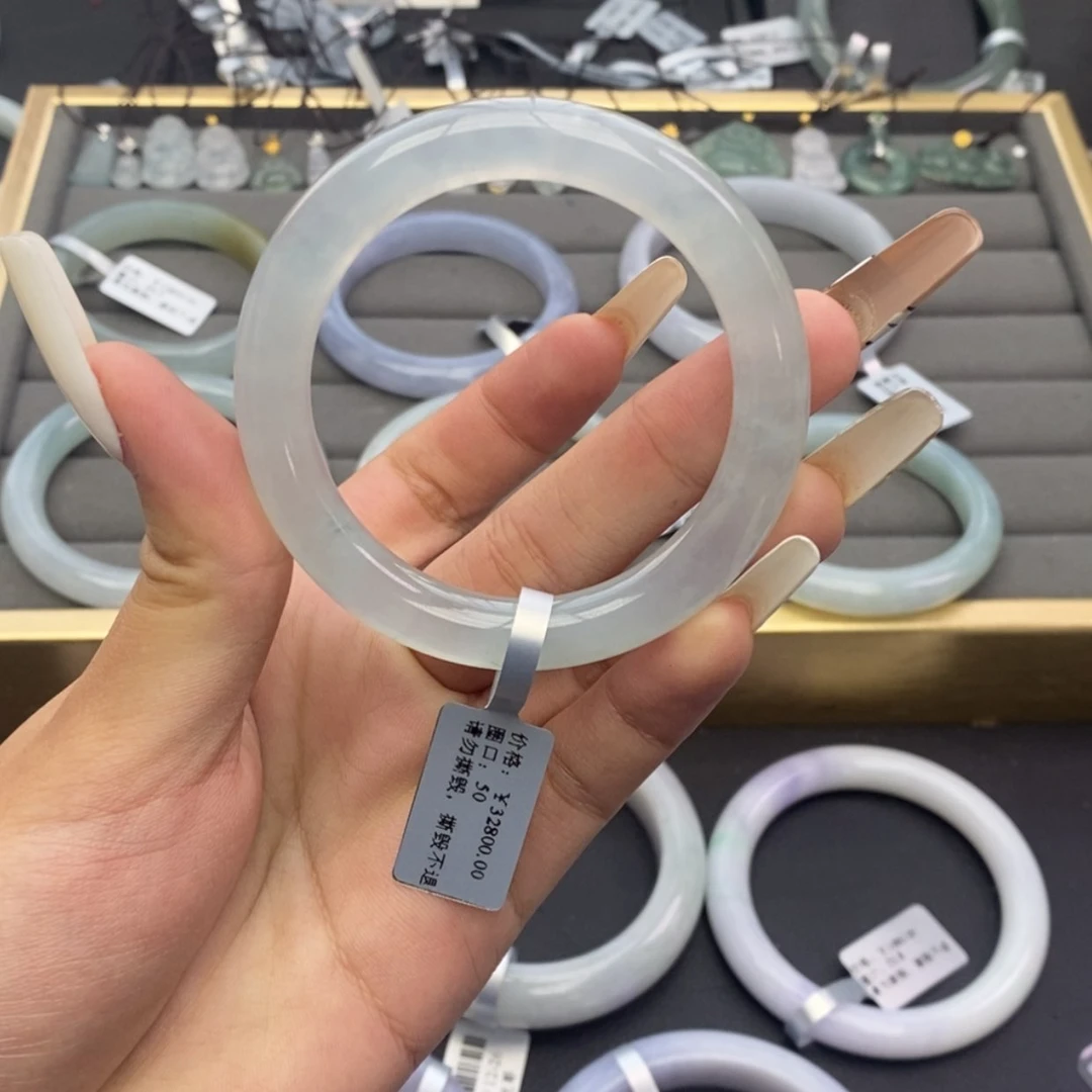 【闪购商品】未镶嵌手镯翡翠