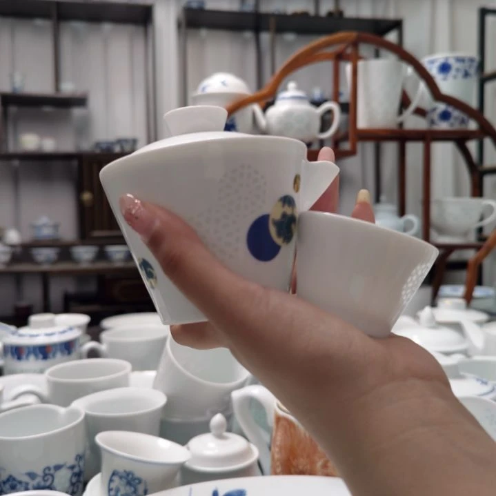 瓷梦幻旅行茶具一壶两杯