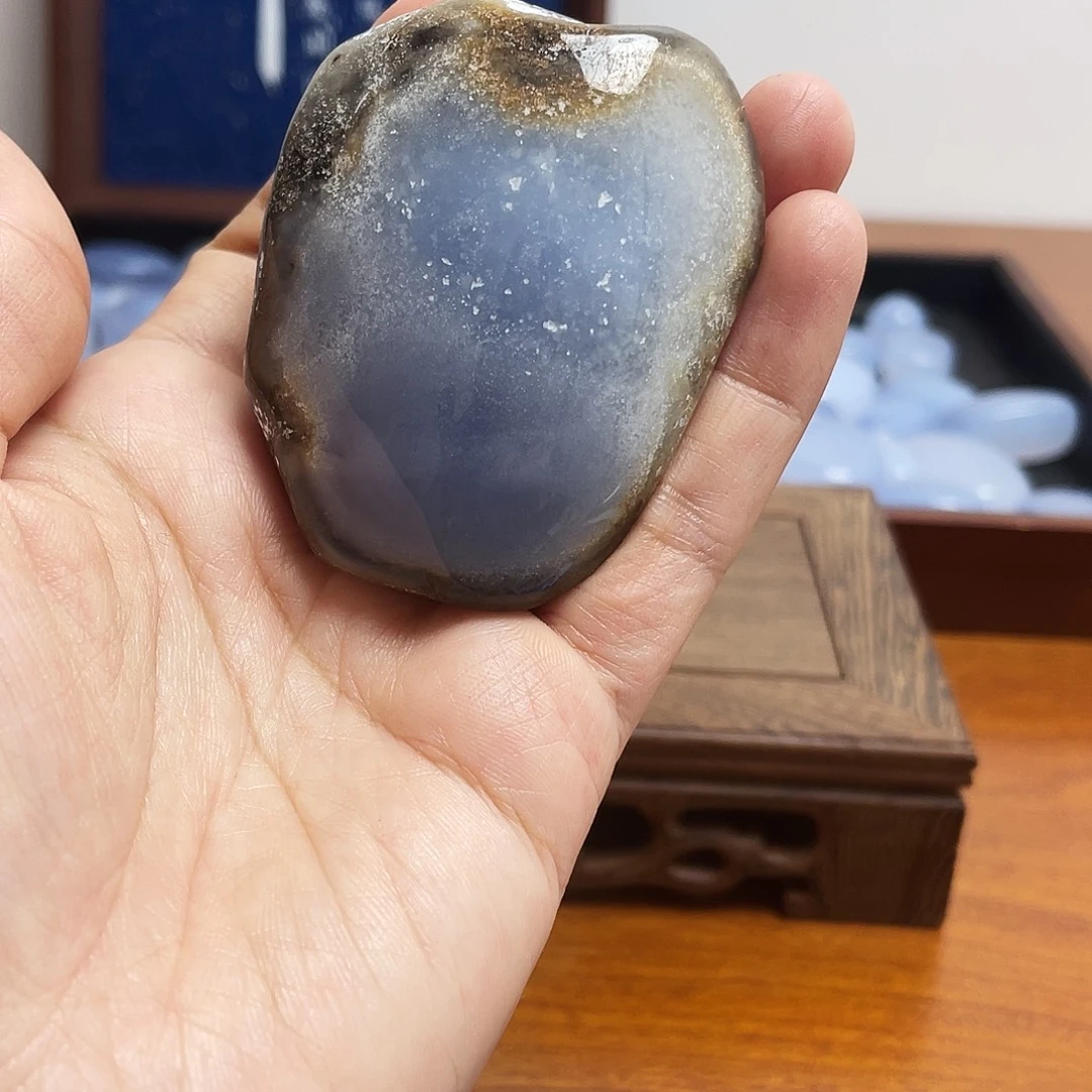 玛瑙/玉髓未镶嵌珠宝奇石