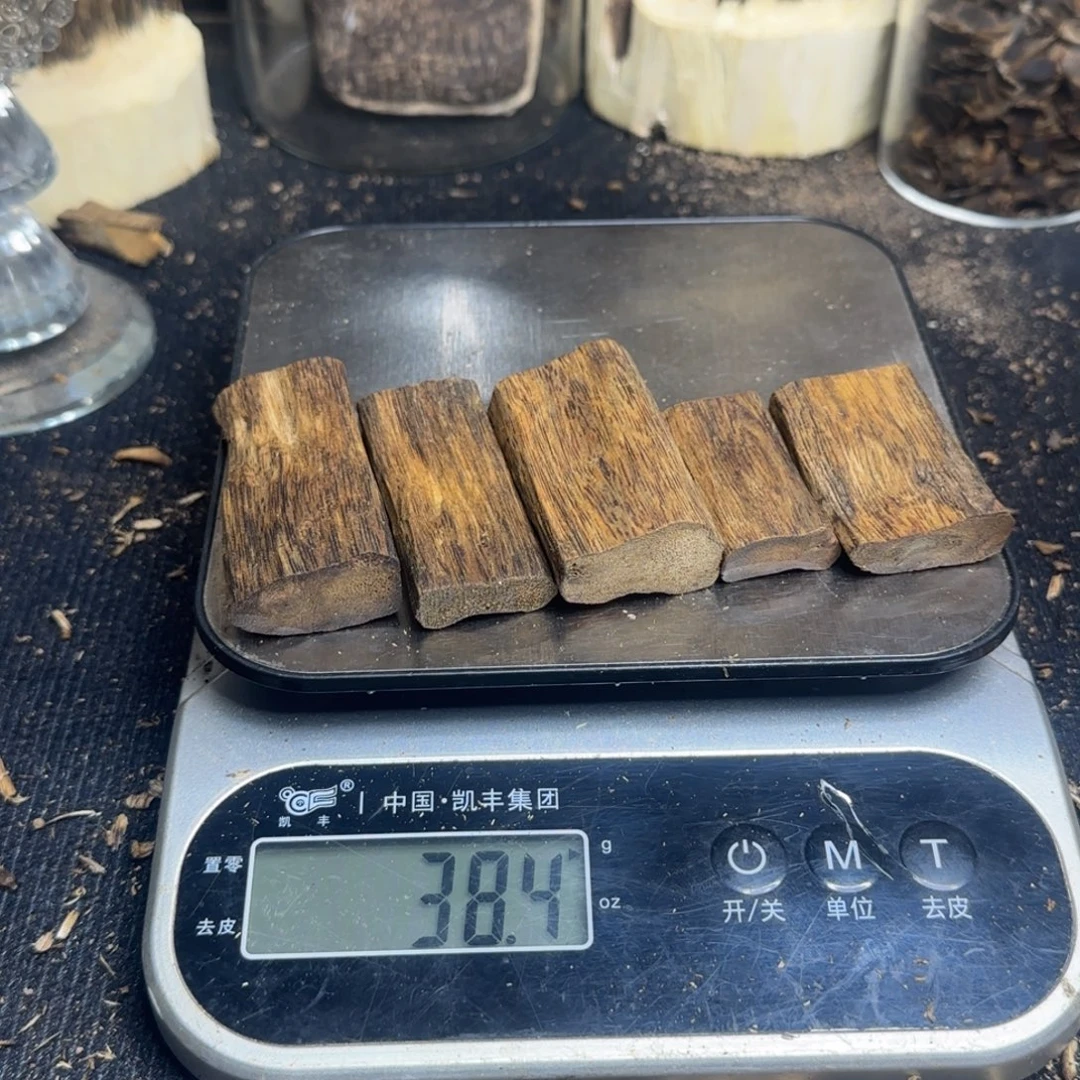 沉香碎屑沉香棋楠沉香38.4k