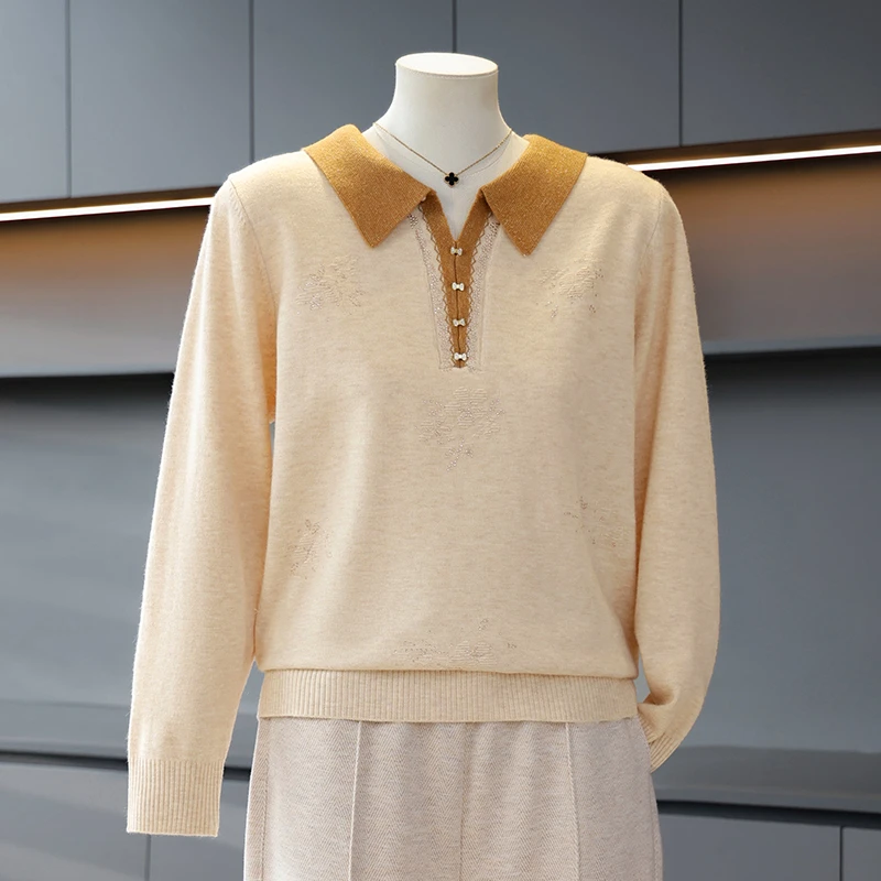 妈妈秋装套头衫2025新款中老年女春秋长袖毛衣翻领中年针织打底衫