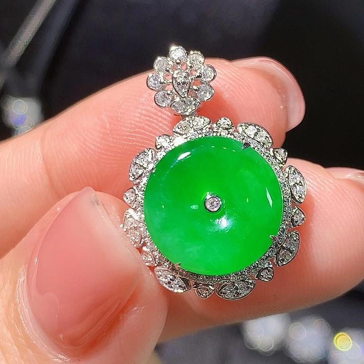 翡翠18K金镶嵌吊坠(不含链)