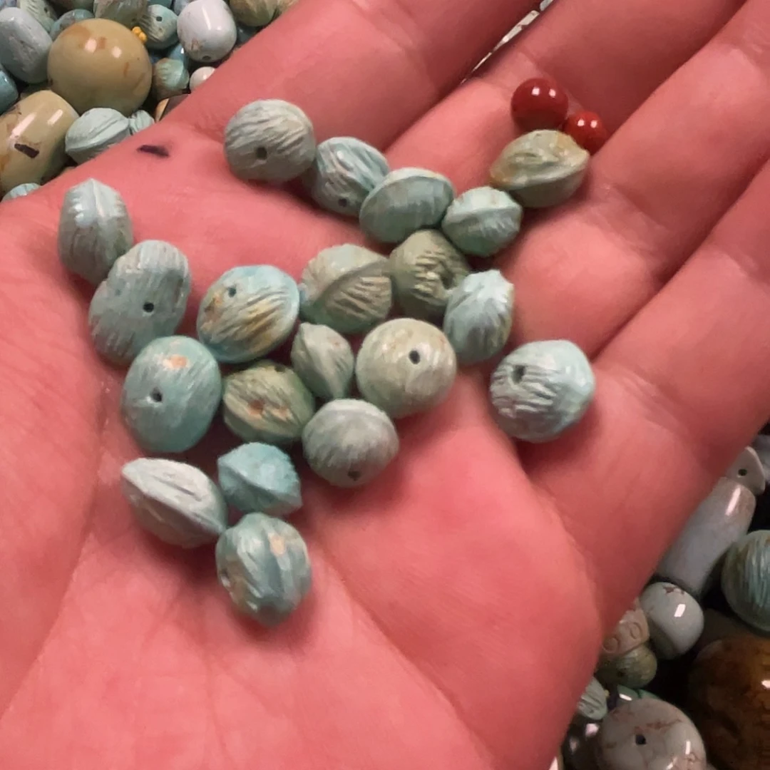 天***秋南红玛瑙未镶嵌珠宝奇石