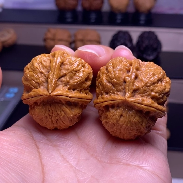 文玩核桃把件七星三楞10