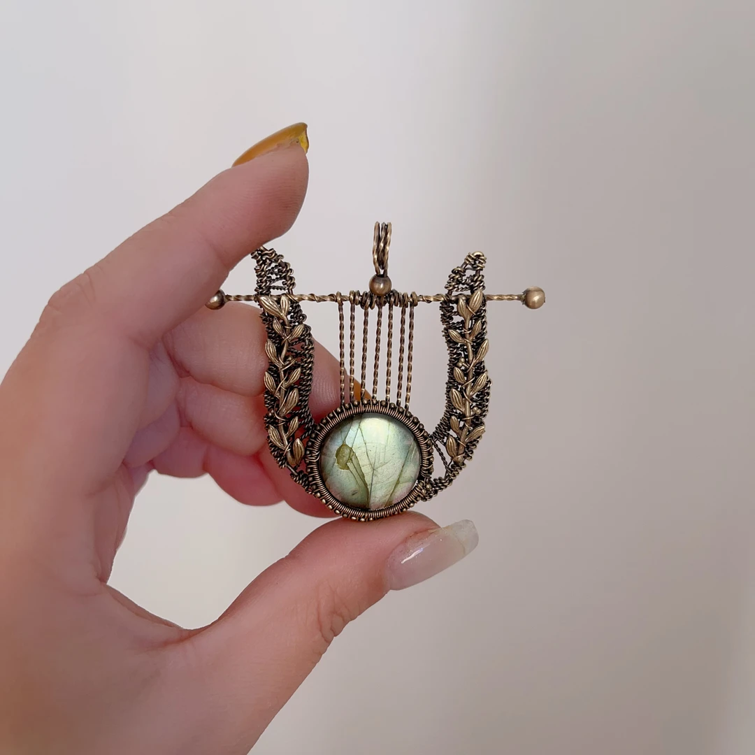 手工制作黄铜竖琴首饰编织