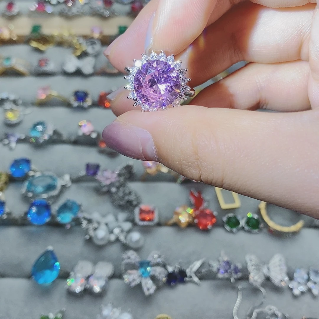 【闪购商品】银S925镶嵌耳饰托帕石