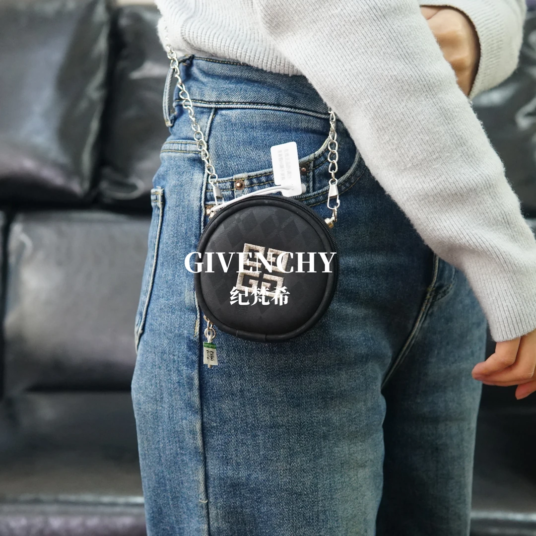 95新 Givenchy/纪梵希 斜挎圆饼钱包/YD02427051/7051