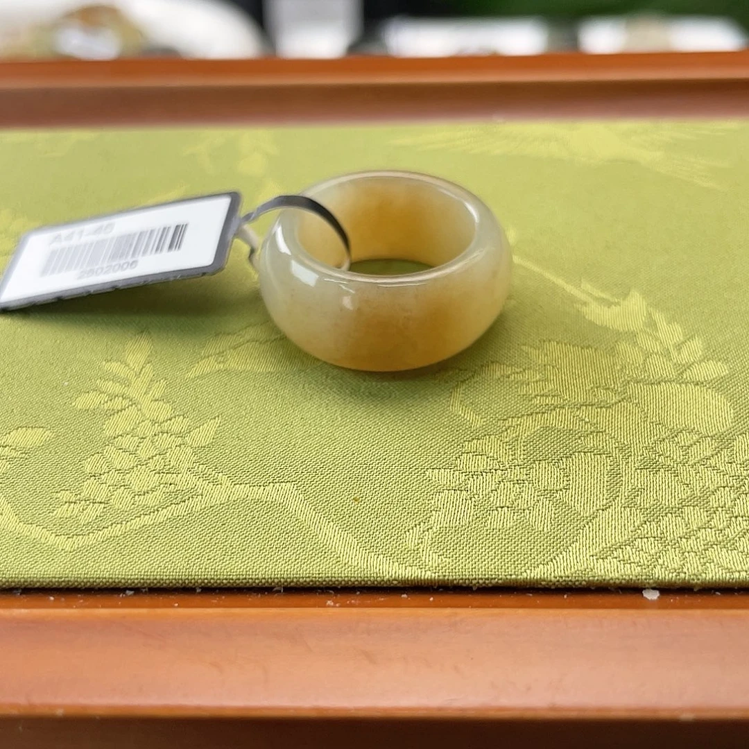 未镶嵌戒指和田玉c40 且末糖墩墩16.6