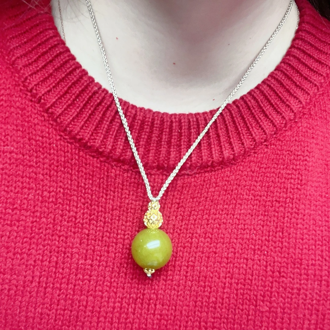 天然岫玉精美黄金玉转转珠