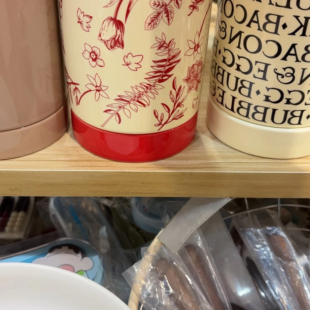 瓷两个两个两个两个