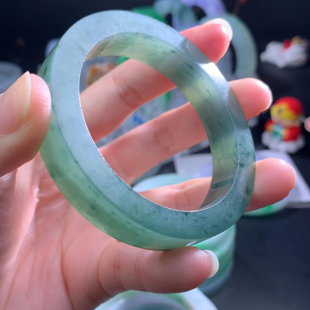 定制翡翠手镯未镶嵌