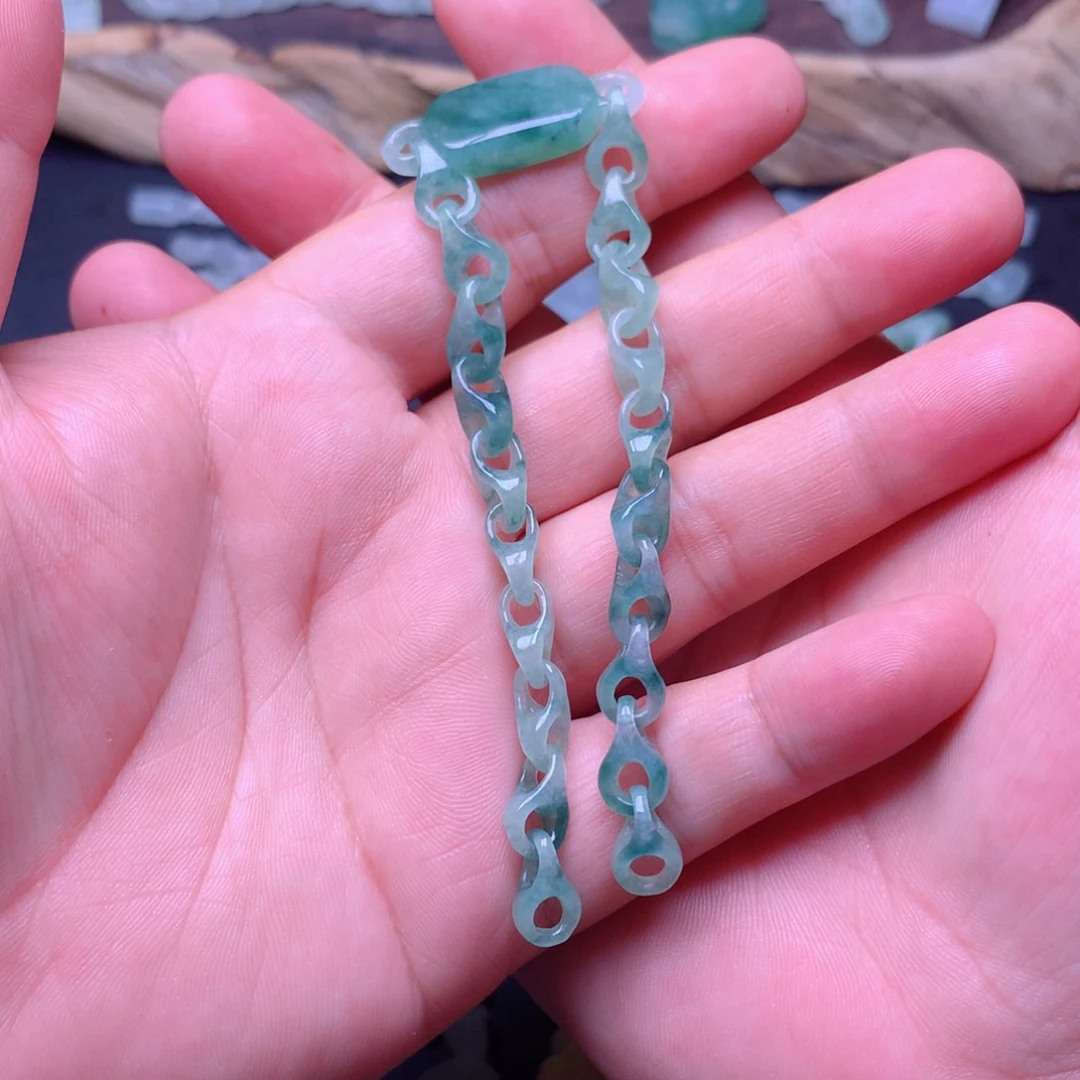 定制翡翠未镶嵌长***?手链