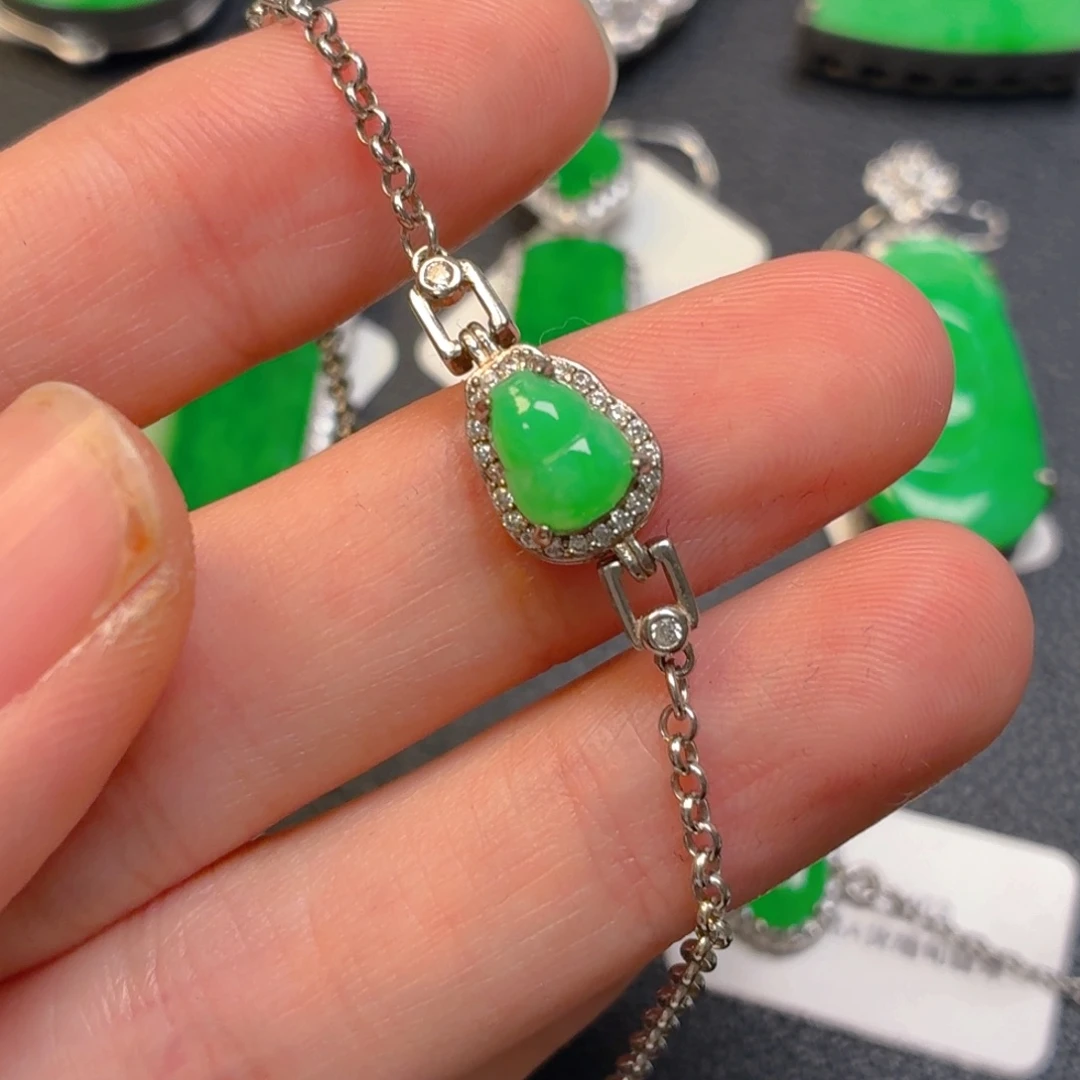 隔***王翡翠银S925镶嵌吊坠(不含链)手链