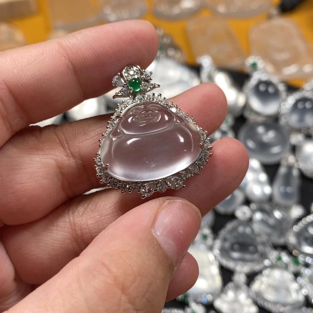 *****颈饰银S925镶嵌石英质玉佛公