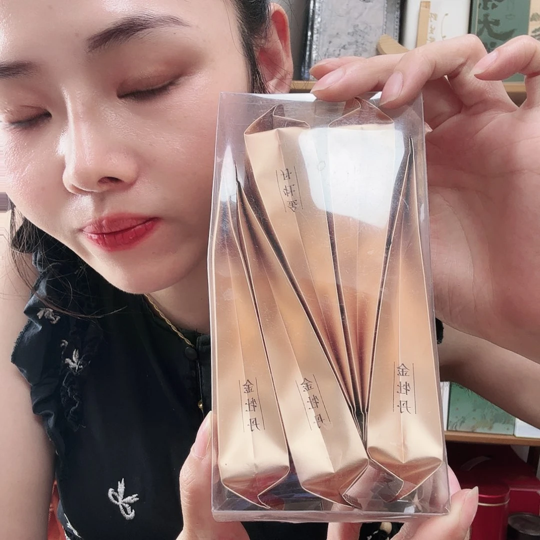 冬红野茶30克蜜桃香红茶