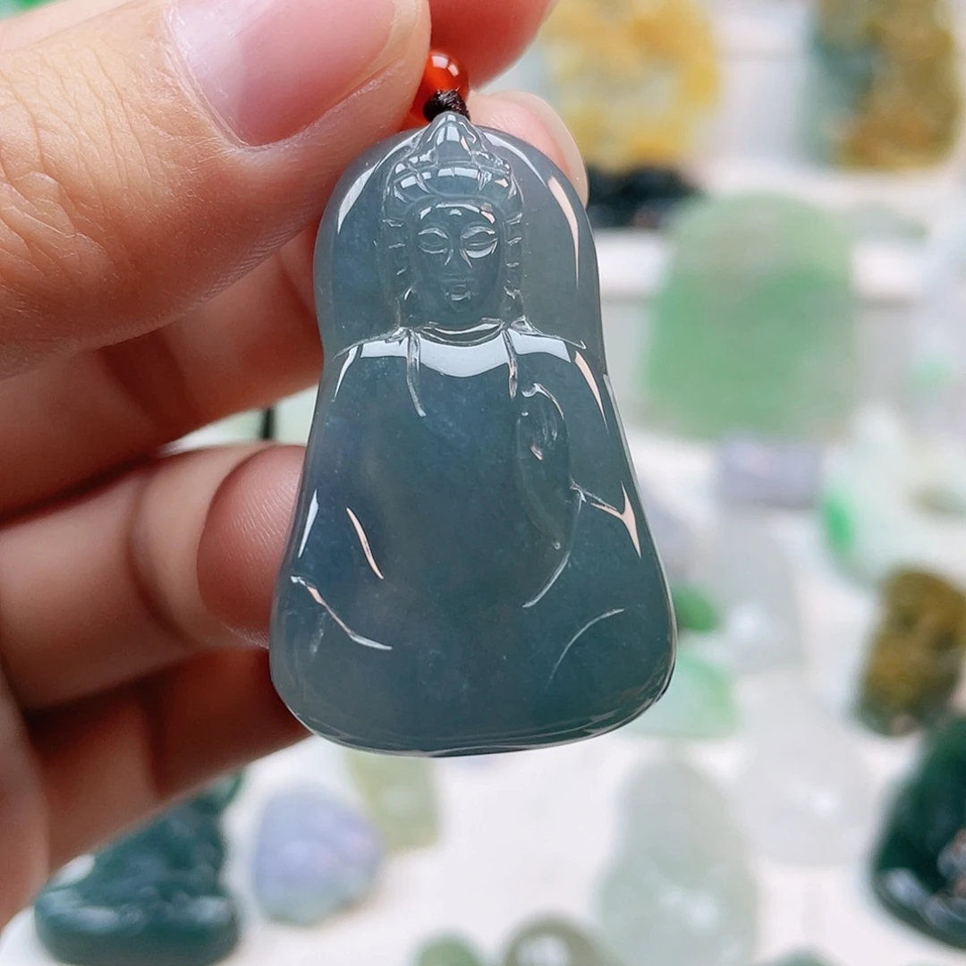 翡翠颈饰未镶嵌素衣