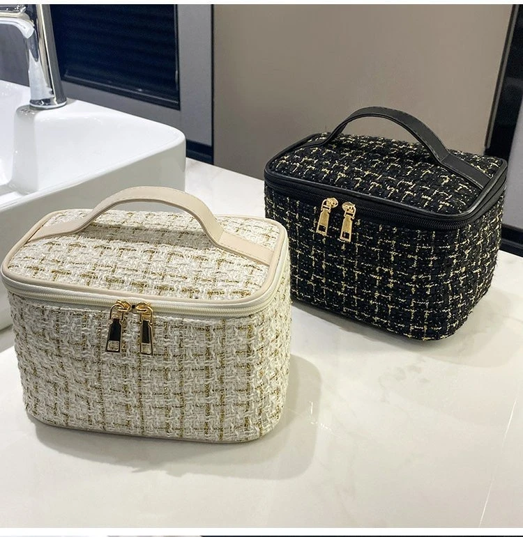 【结婚一周年专享】小香风软硬适中多用途化妆包手拿包韩系休闲风