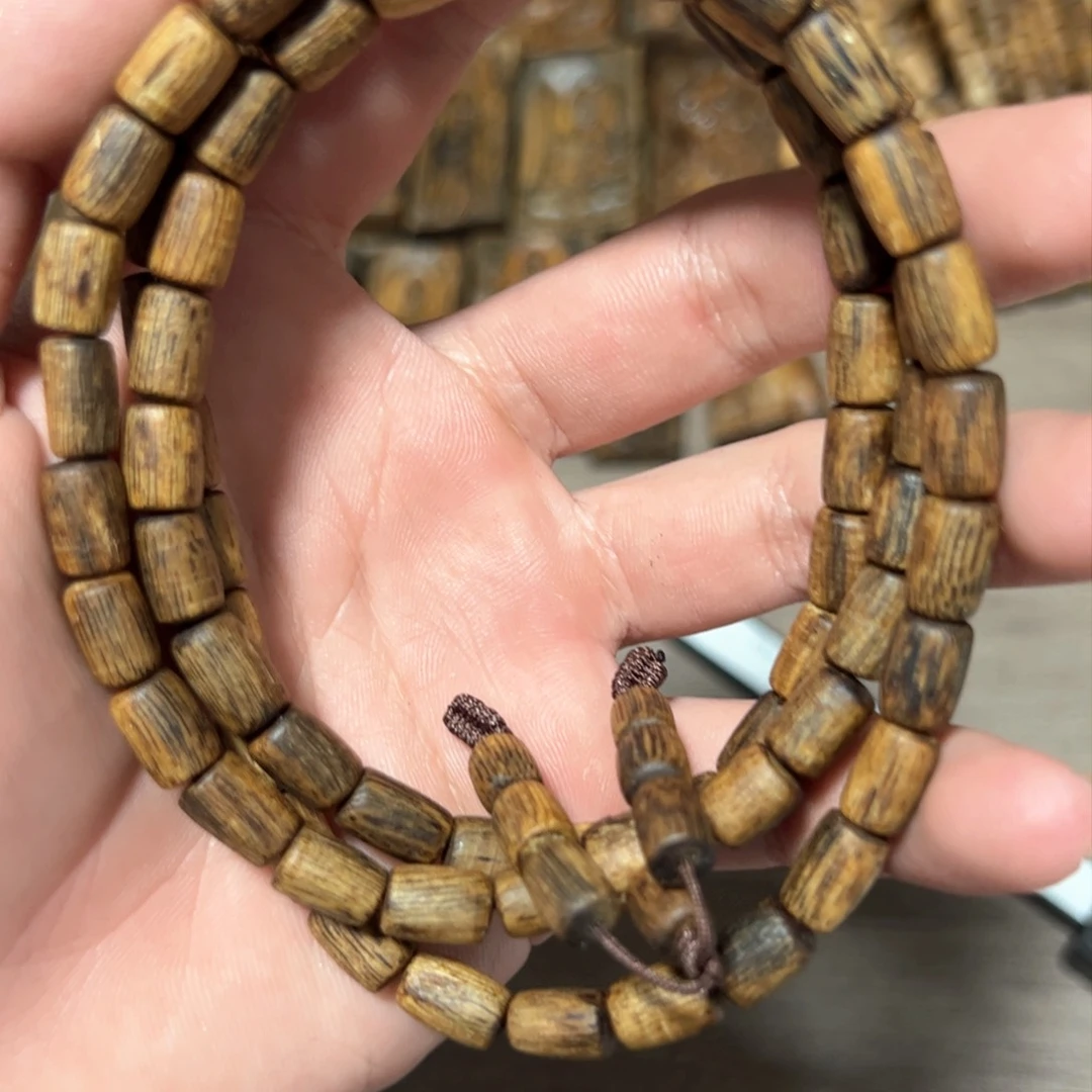 沉香木手串白棋桶珠多圈16.4克