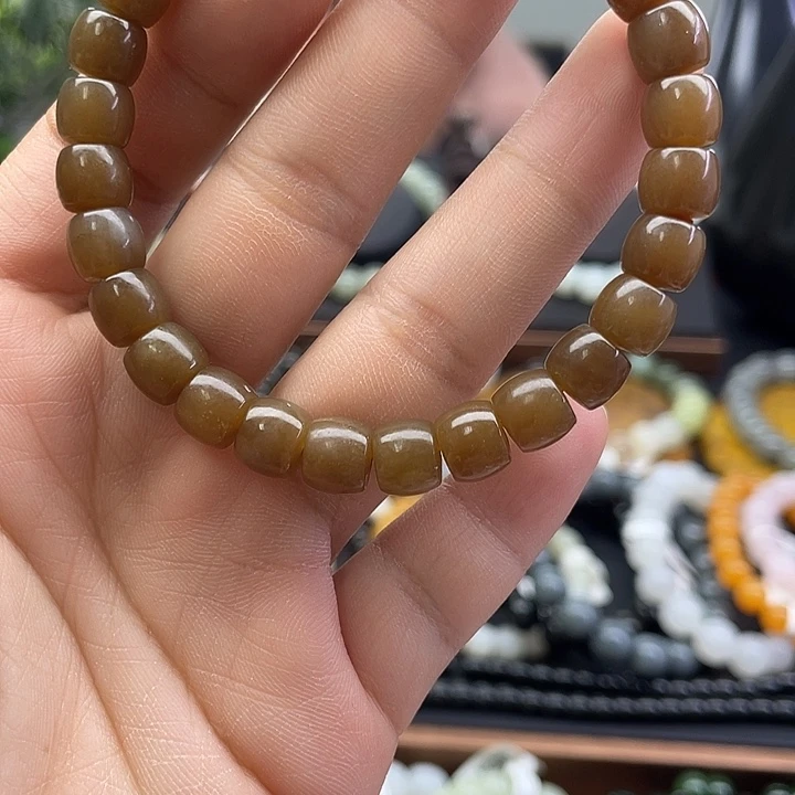 和田玉未镶嵌手串