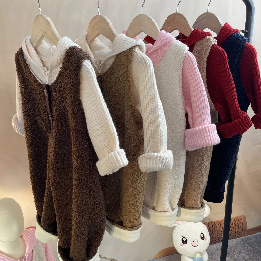 冬季加绒加厚宝宝背带裤婴儿护肚保暖韩版可爱连体衣开裆洋气裤子