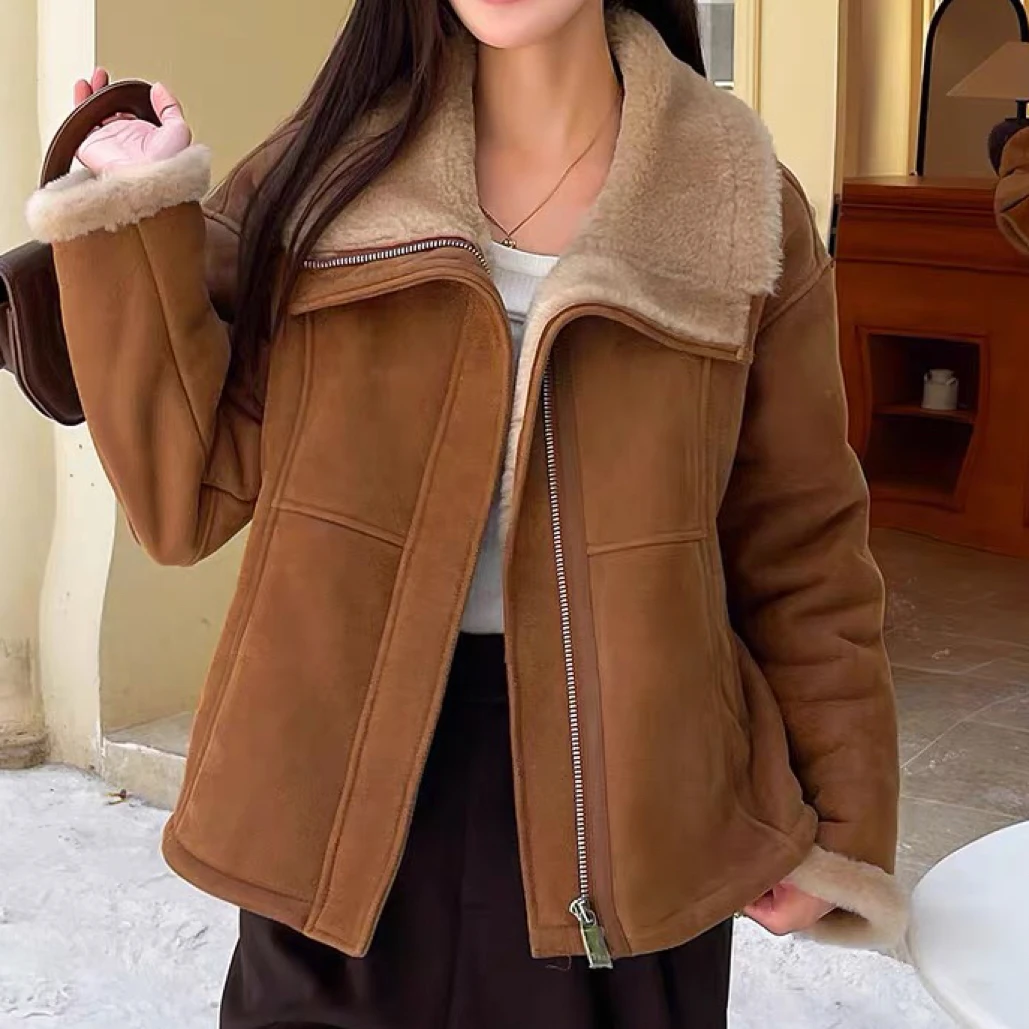 法式高级感皮毛一体翻领外套女2025冬新款加绒保暖棉衣潮