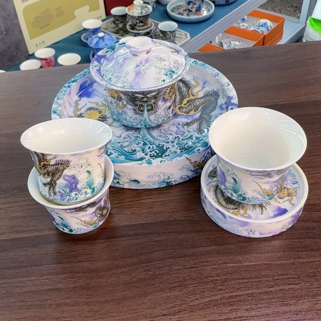 这些盖碗真好看！！！