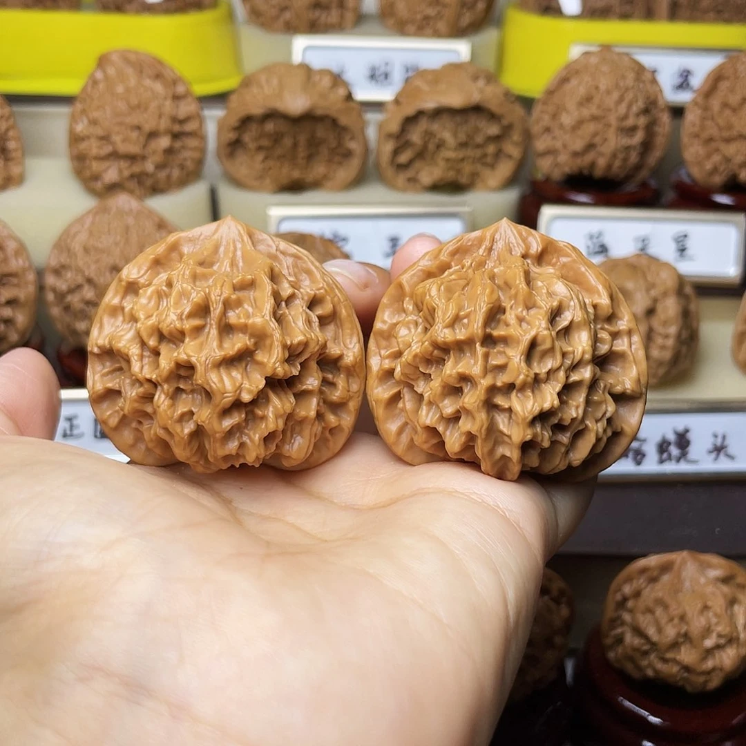 把件文玩核桃帝王45左右
