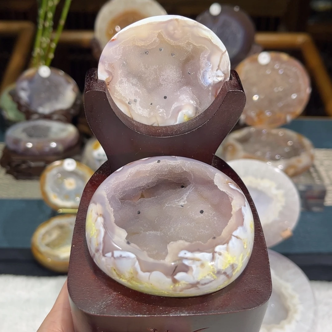 大型摆件（非配饰）未镶嵌水晶