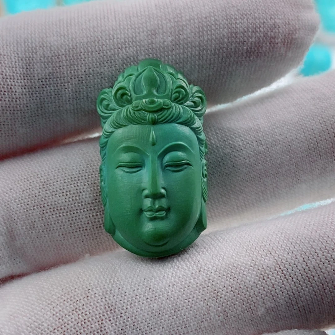 绿松石配饰未镶嵌