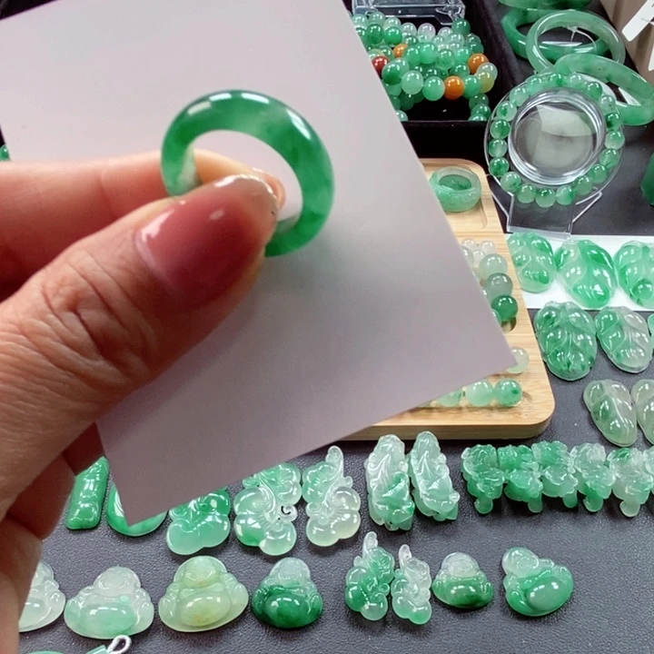 石英质玉戒圈未镶嵌