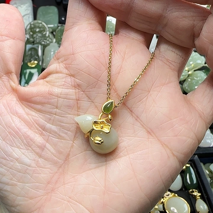 和田玉银S925镶嵌颈饰