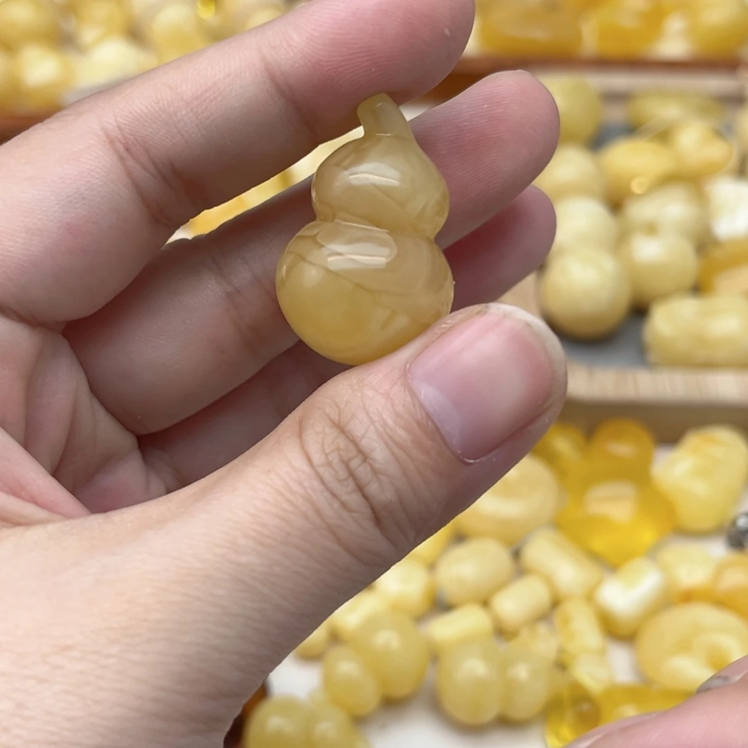 裸石蜜蜡未镶嵌配饰