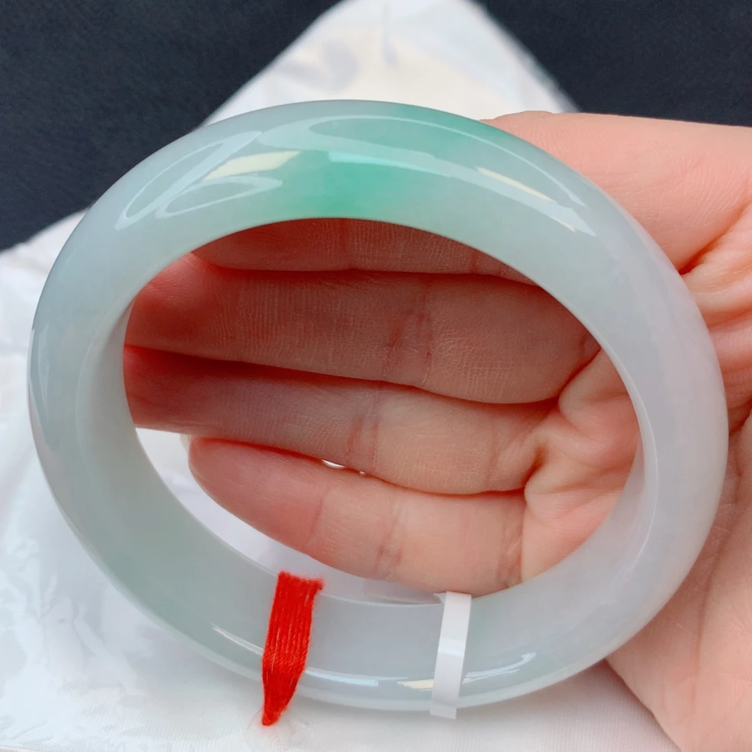 翡翠未镶嵌手镯57-58糯冰飘阳绿