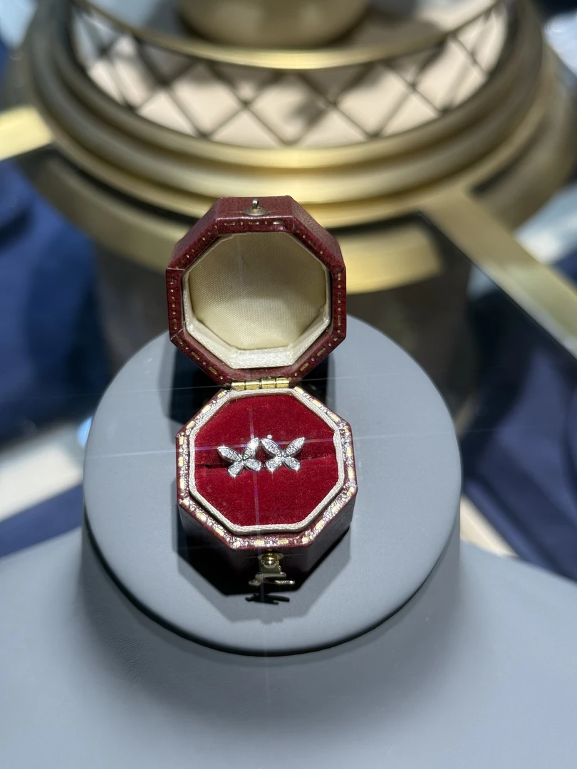 【玥霓高定珠宝】重金  ZSES01721  小蝴蝶耳钉