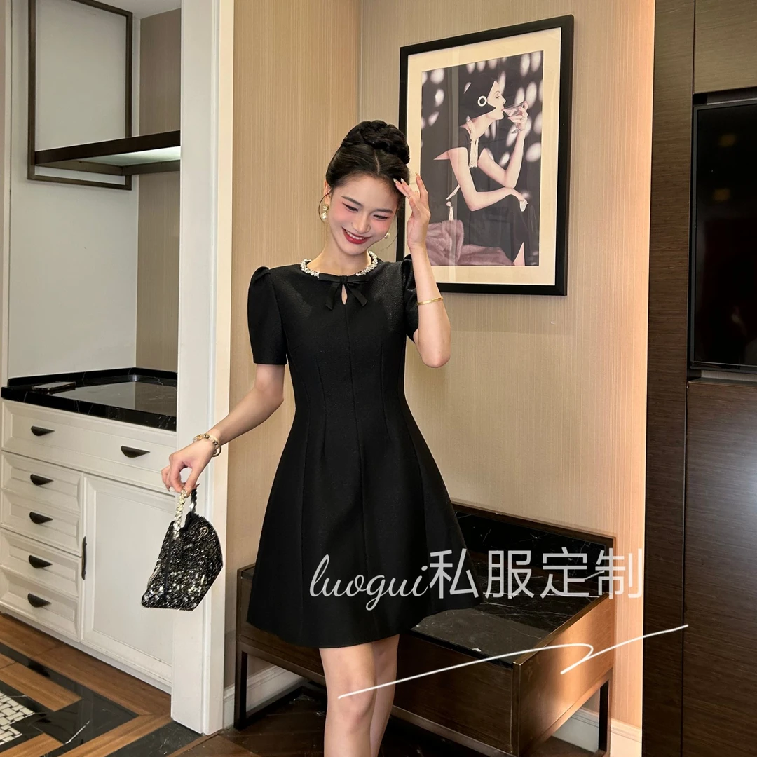 设计感收腰显瘦气质小黑裙复古小个子连衣裙9008