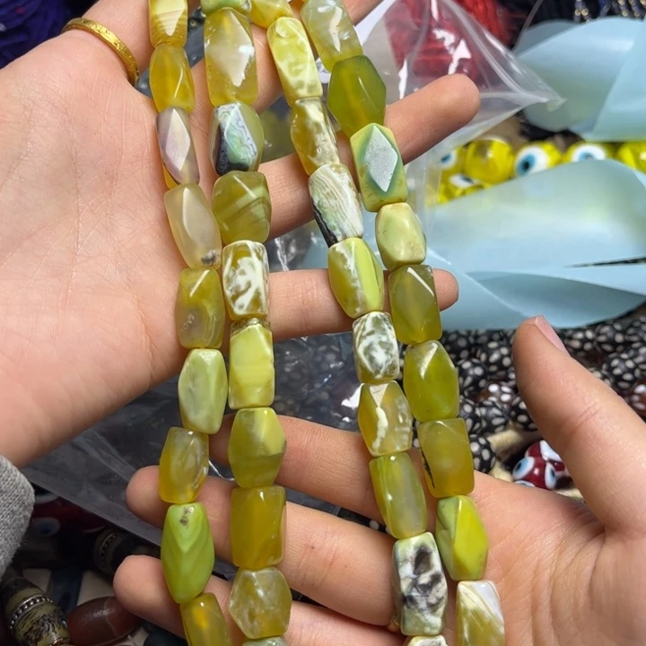 玻璃颈饰7292 玛.瑙 一条