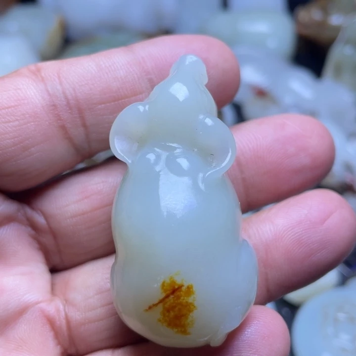 和田玉吊坠(不含链)未镶嵌