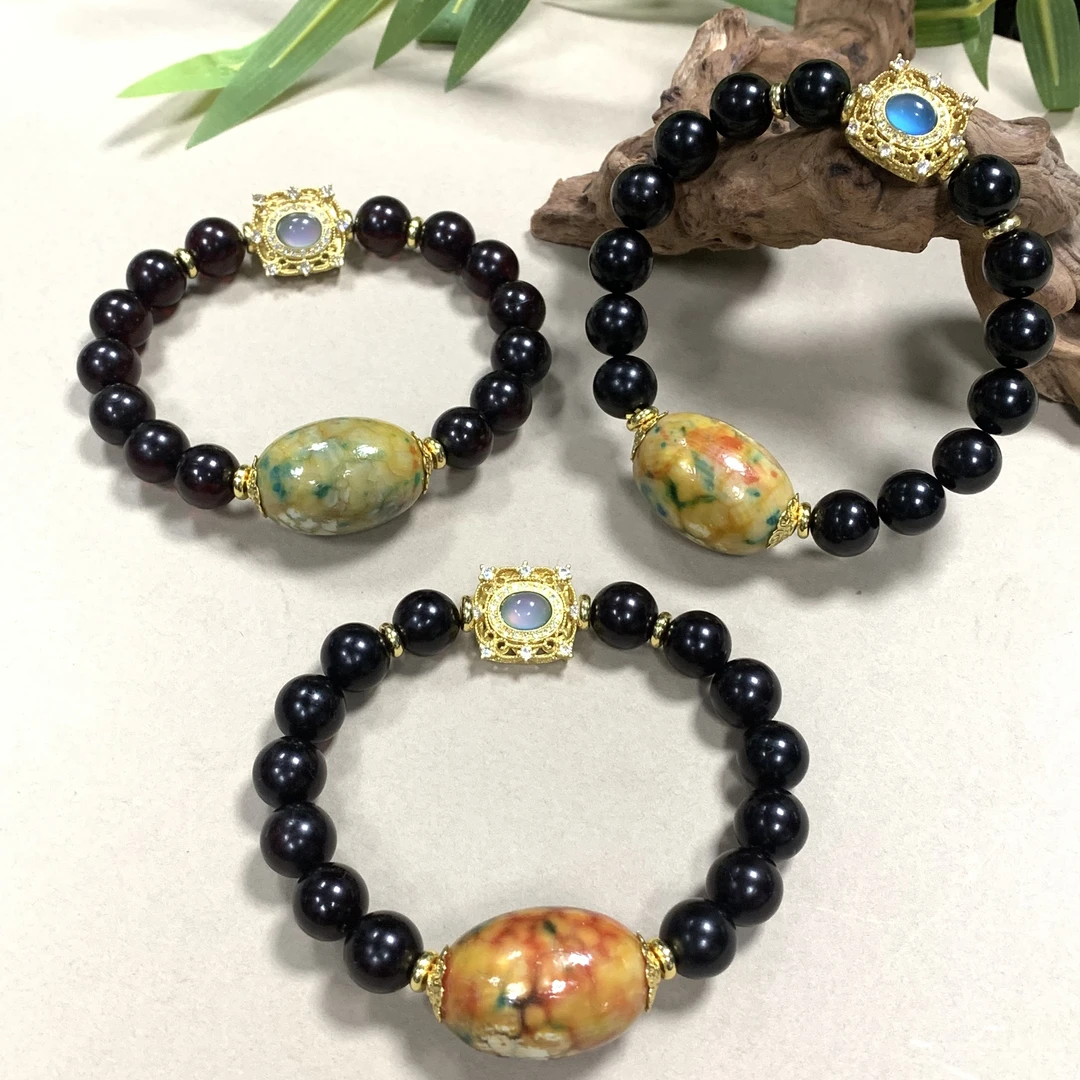 面面来财珠宝M2864卡11左右多宝红天血灵珀琥珀手串-多样性发其一