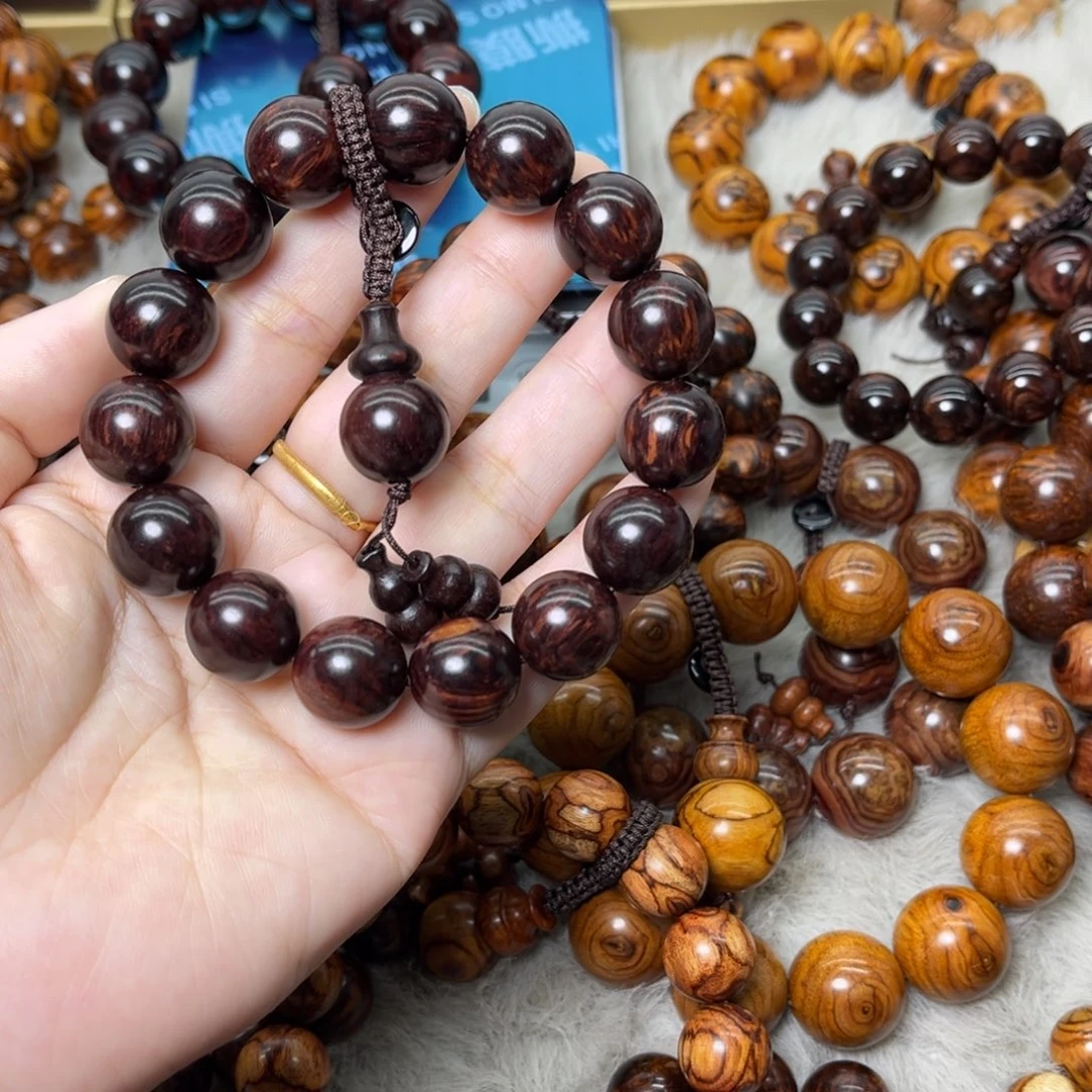 s***d紫檀木类端景台黄花梨