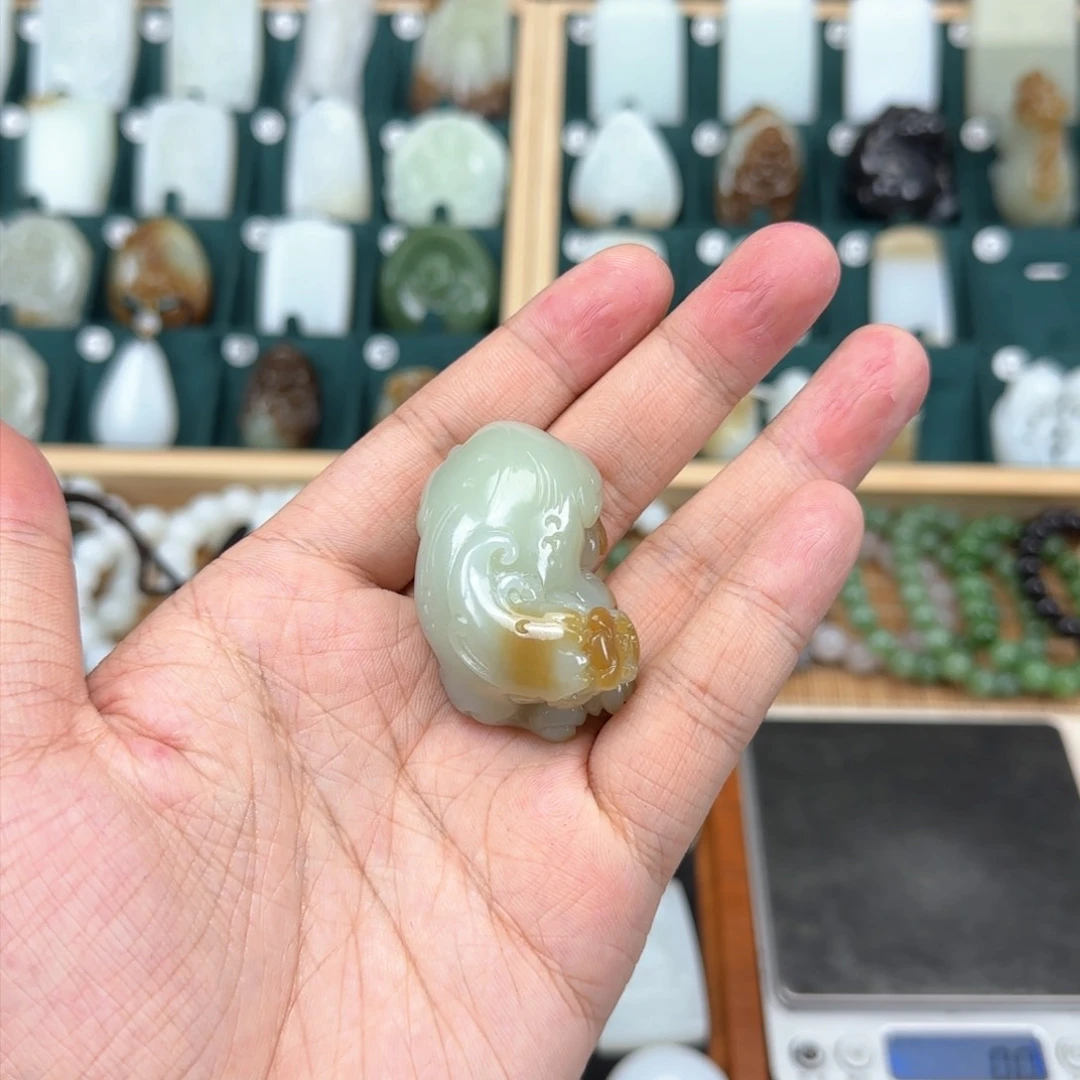 和田玉挂件未镶嵌