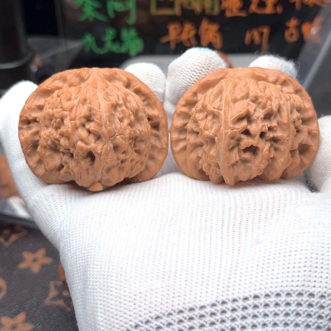 把件文玩核桃白狮子