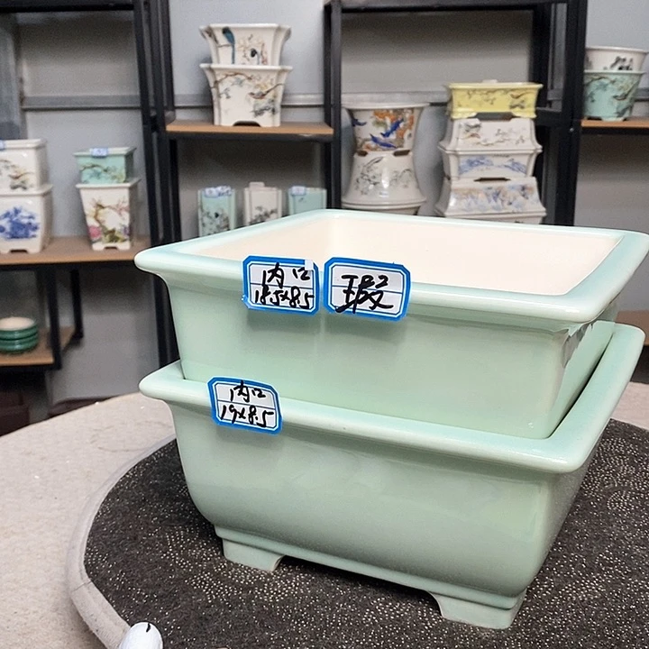 紫砂的花盆很漂亮7