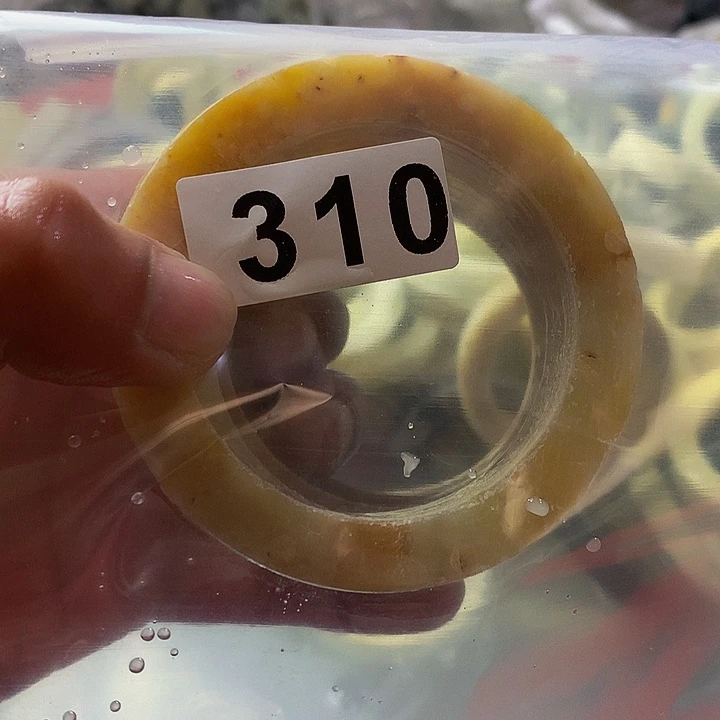 蛇纹石玉原未镶嵌