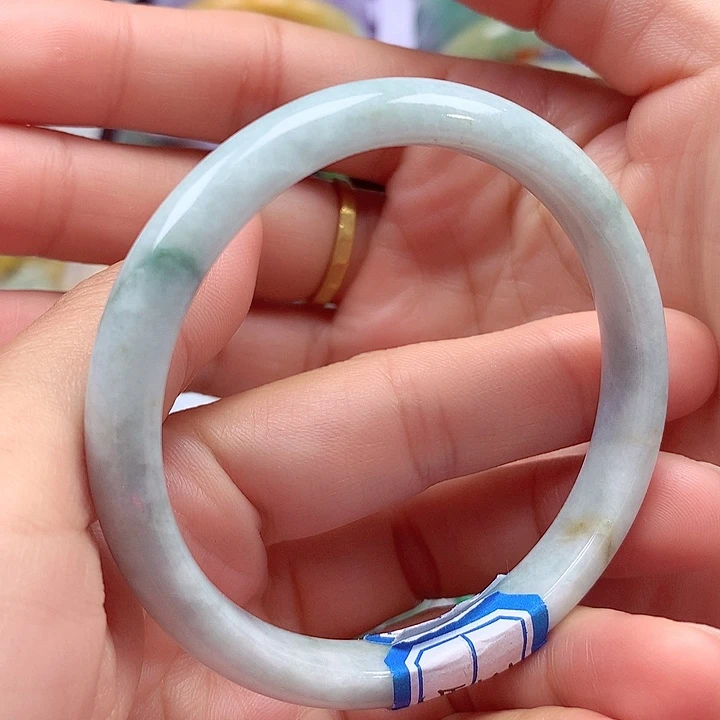 翡翠未镶嵌手镯翡翠