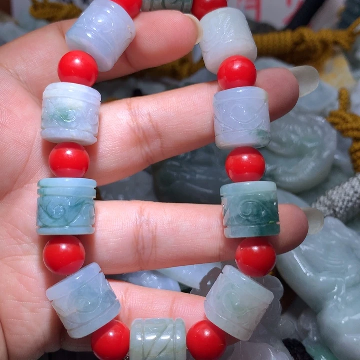 翡翠未镶嵌颈饰保真天然A货翡翠