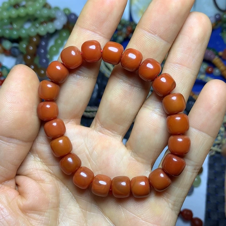 南红玛瑙未镶嵌挂件